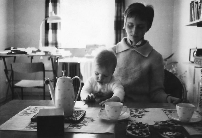 Matthias und Inge frühstücken